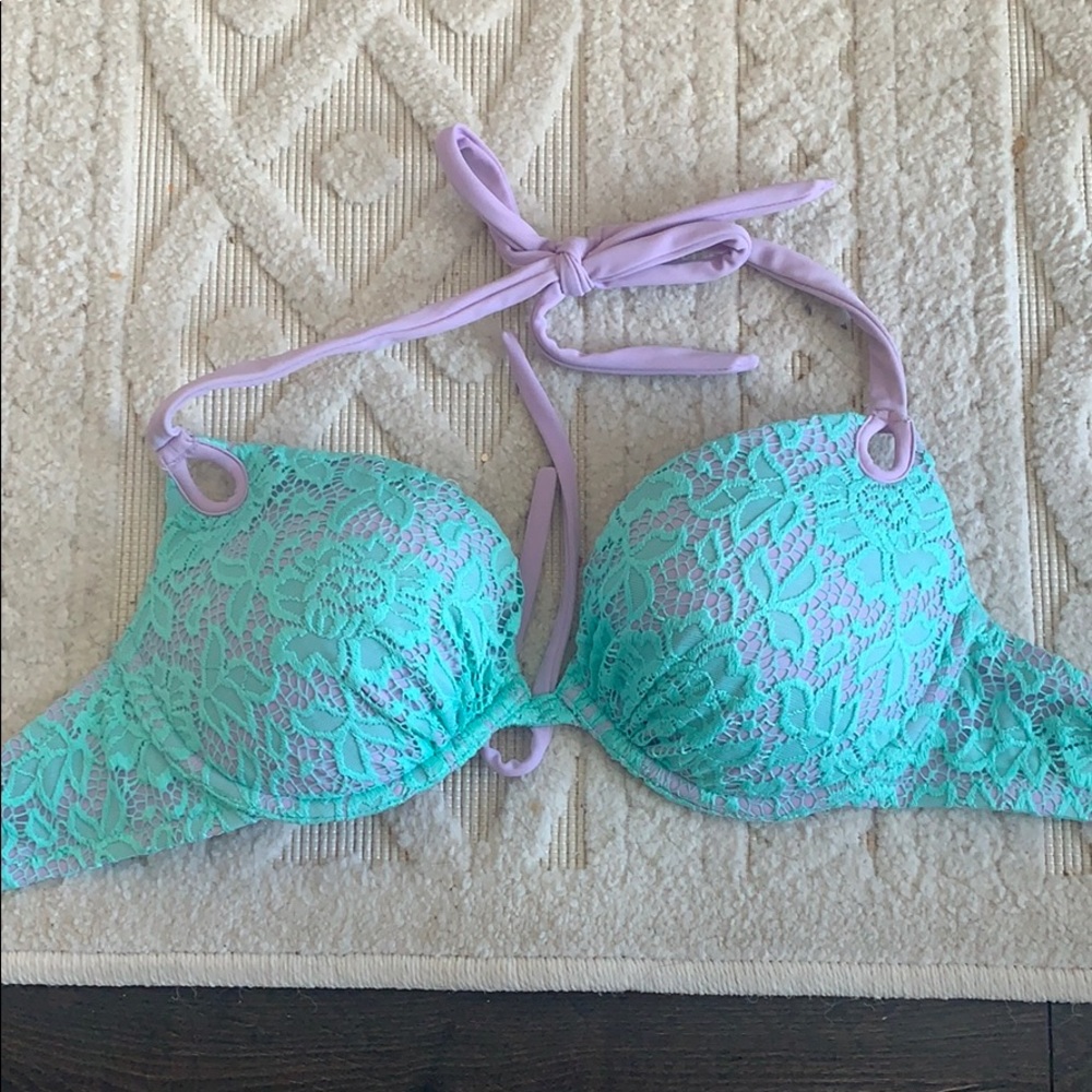 Victoria’s Secret Bikini Top